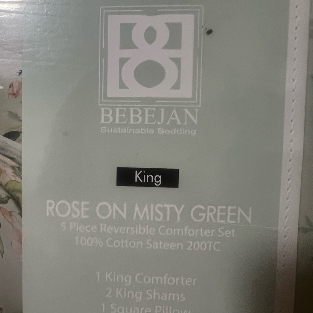 Elegant Floral Duvet Cover Set in Soft Green - Picture 7 of 8